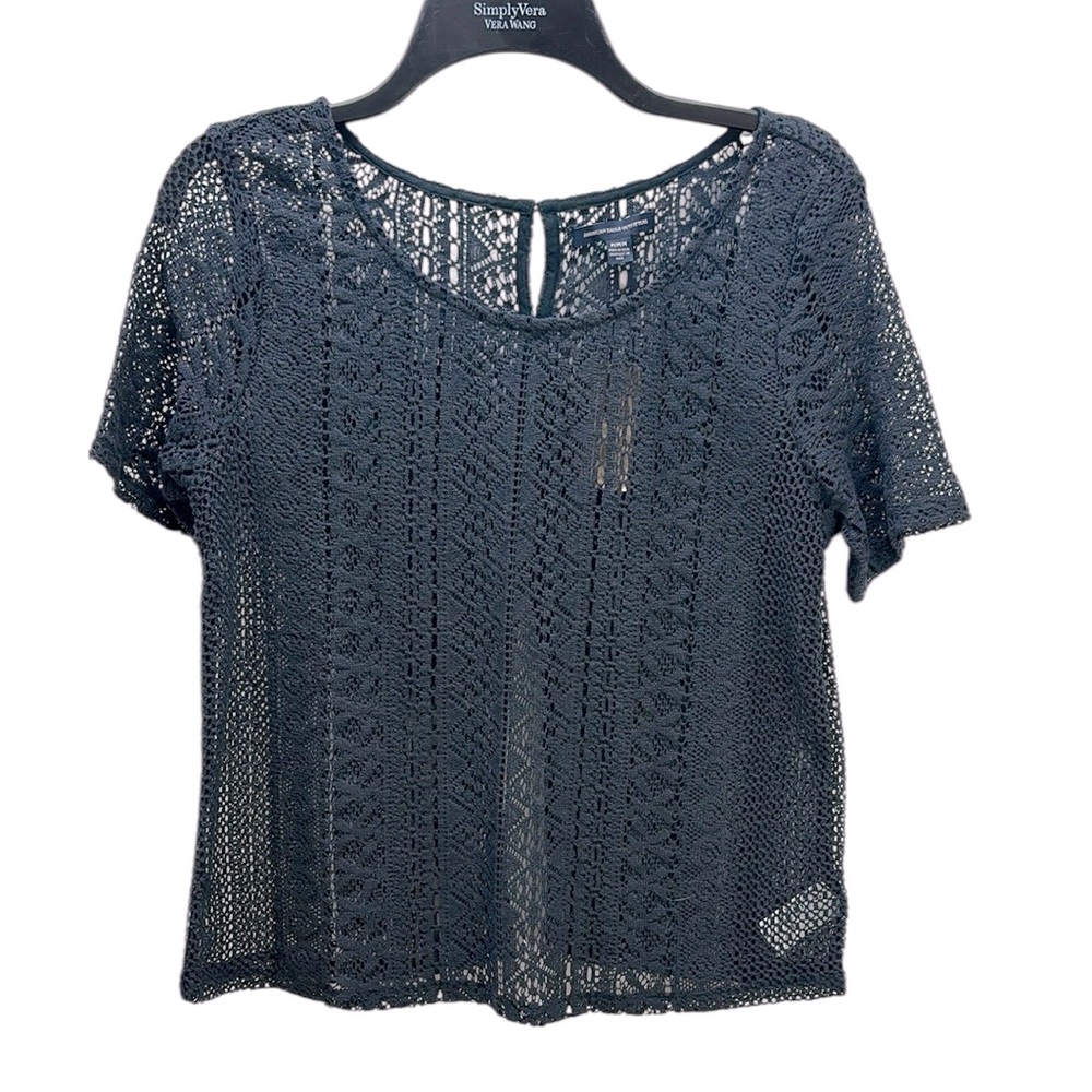 American‎ Eagle Navy Open Knit Lace Split Back Button Closure M Short Sleeve